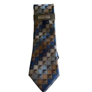 NEW Kenneth Cole Reaction 100% Silk 3" Tie